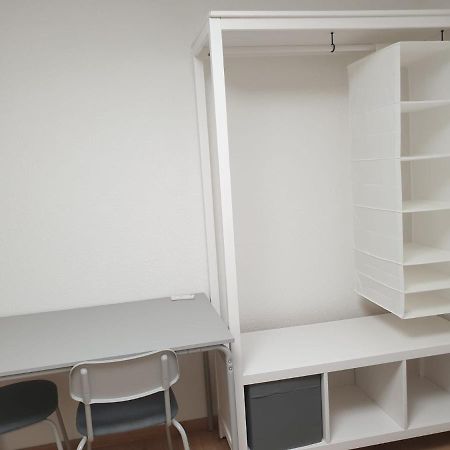 Workers Heaven Monteur - Arbeiter Zimmer 로라흐 외부 사진