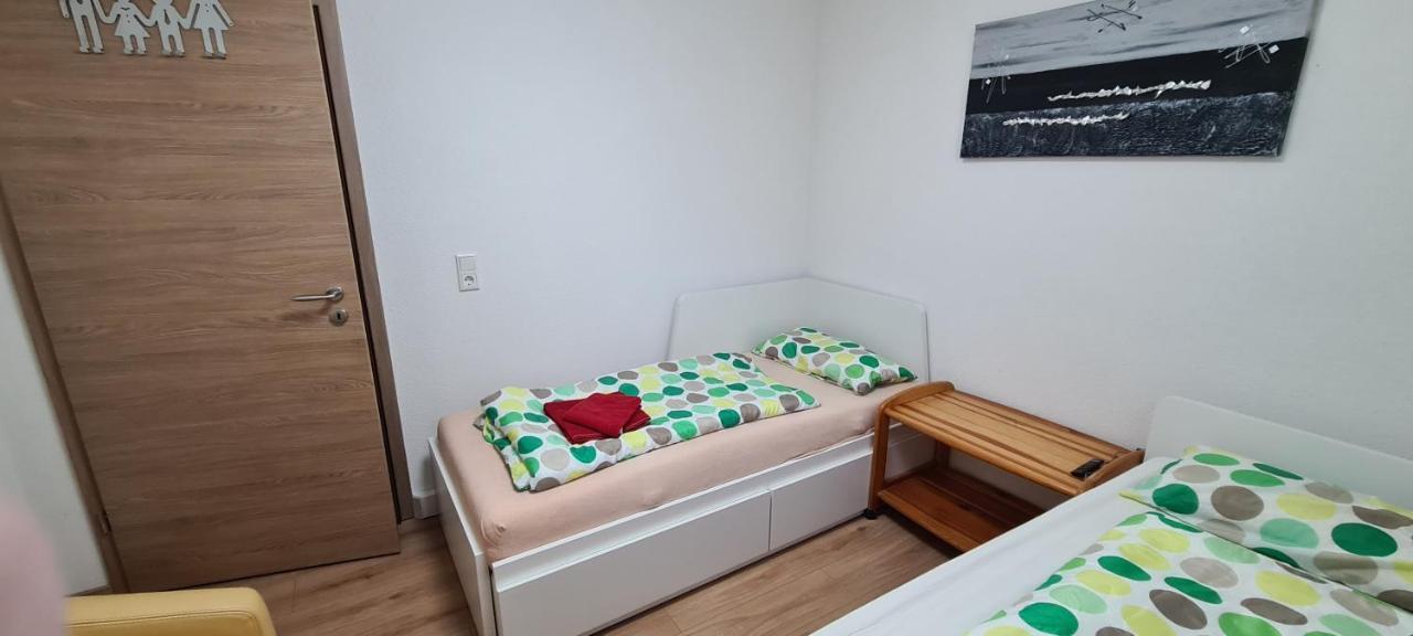Workers Heaven Monteur - Arbeiter Zimmer 로라흐 외부 사진
