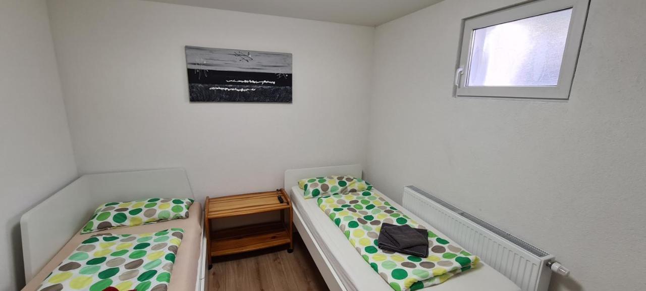 Workers Heaven Monteur - Arbeiter Zimmer 로라흐 외부 사진