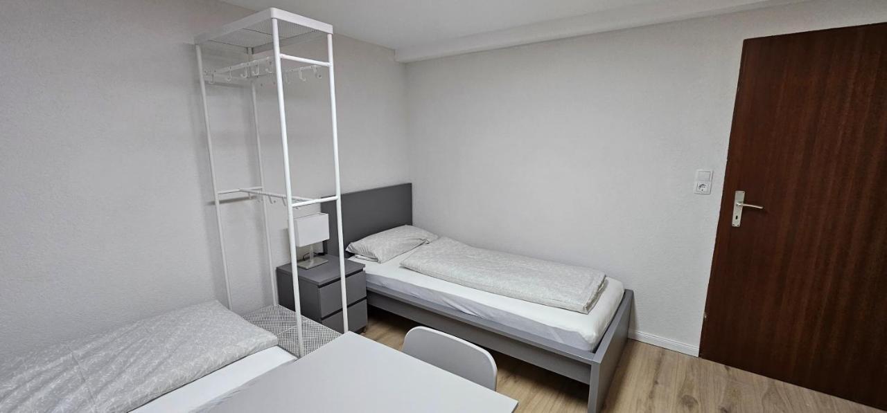 Workers Heaven Monteur - Arbeiter Zimmer 로라흐 외부 사진
