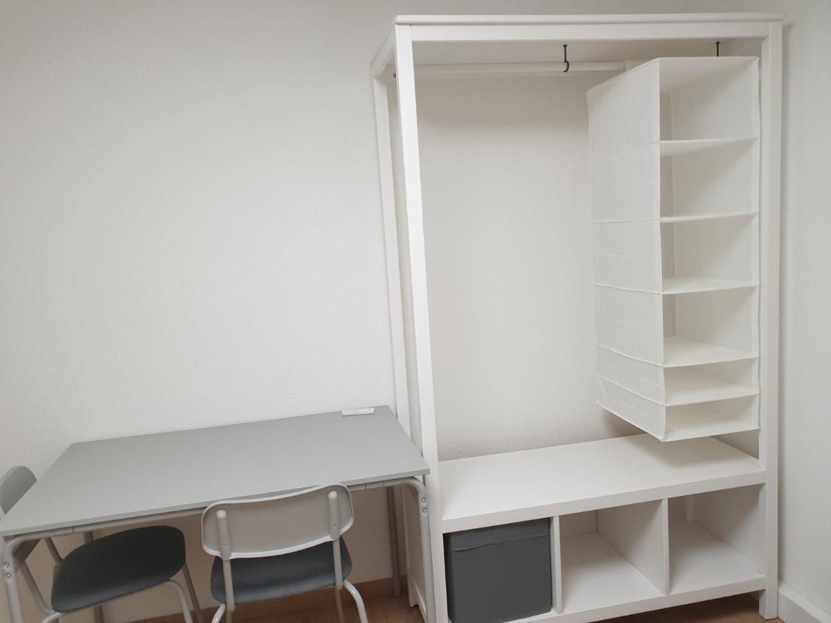 Workers Heaven Monteur - Arbeiter Zimmer 로라흐 외부 사진